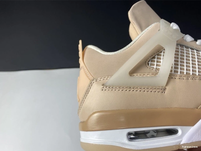 HYPE Air Jordan 4 Shimmer DJ0675-200 0818